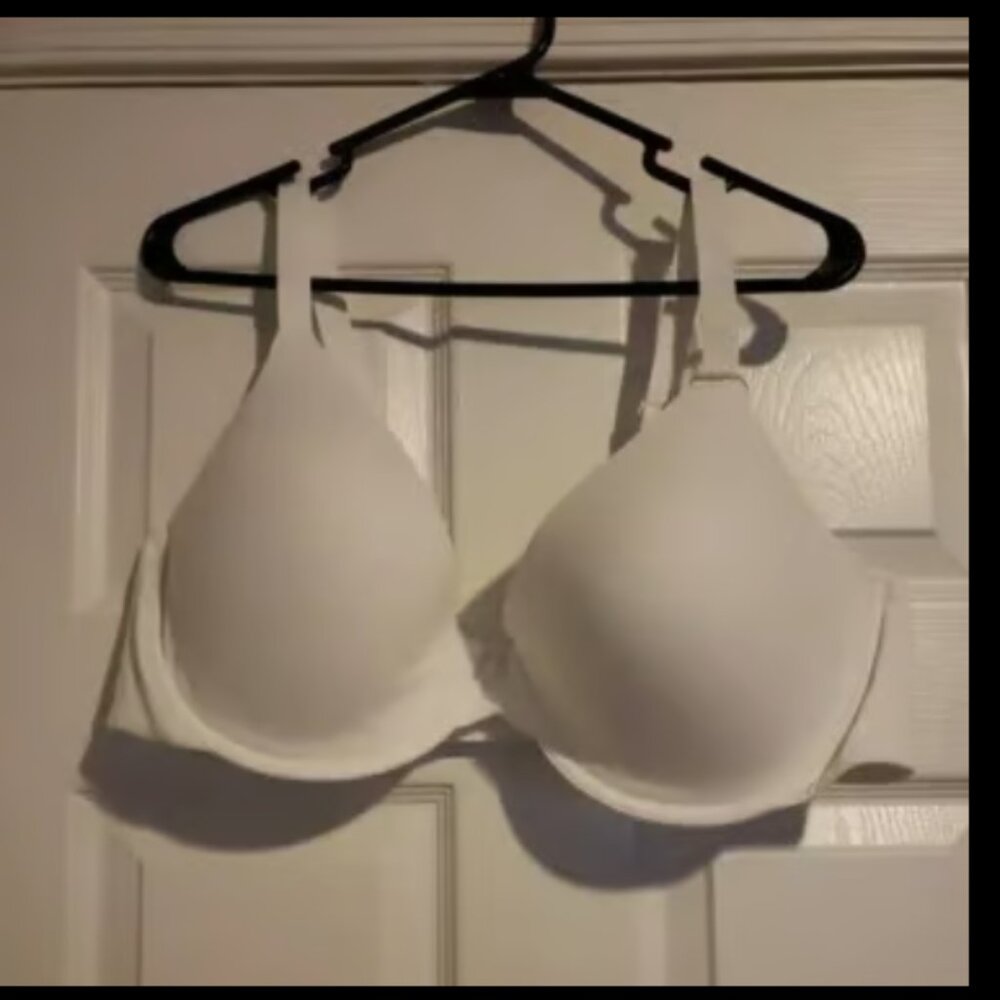SKIMS "Marble" White Cream Fits Everybody Plunge Underwire Bra Size 46D